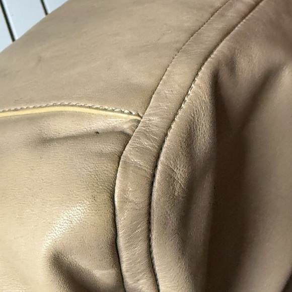 Coach Sand Taupe Soft Leather  Parker Shoulder/Hobo Purse EUC Authentic - Picture 8 of 14